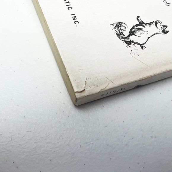 Charlotte's Web - Gently Used Book in Great Condition for Children - Picture 9 of 12